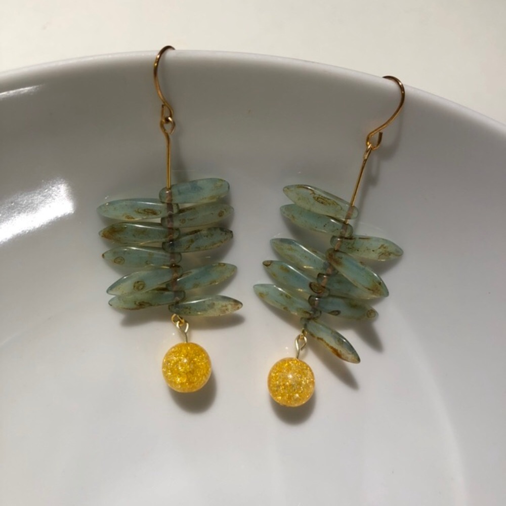 Handmade Quartz and Czech glass dagger earrings